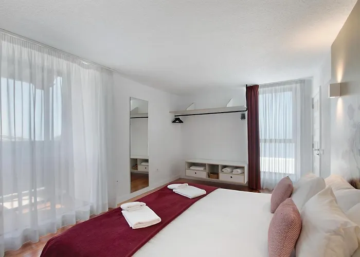 Linaje Del Pago Listan Negro